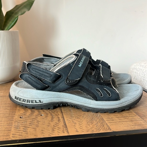 Merrell Sandals - Size 9 - Picture 2 of 8